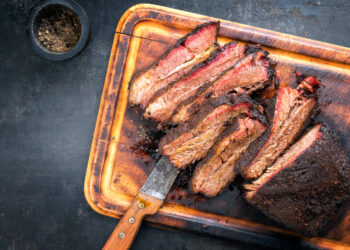 Grandparents Unite: Slow Cooked Beef Brisket – The Ultimate Family Feast!