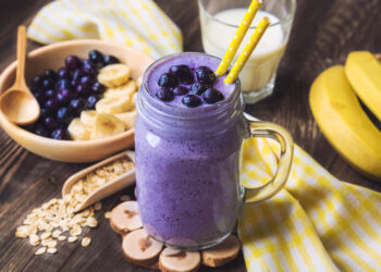 Sip Your Way to Wellness: 5 Delicious and Nutritious Smoothie Recipes You Can’t Resist